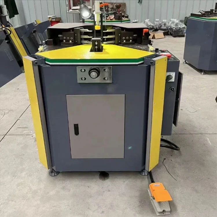 Mașină de combinare a colțului cu profil din aluminiu de 140 mm