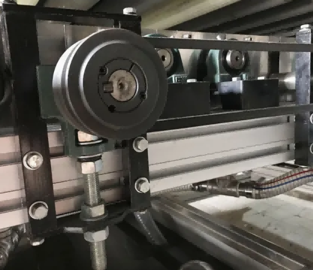 Mașină de spălat și uscat geam izolat orizontal, complet automată de înaltă eficiență de 1600 mm