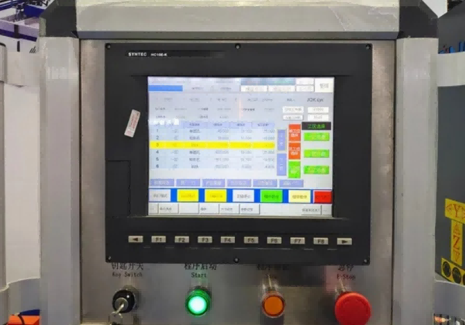 Mașină de găurit perete cortină din aluminiu CNC cu 4 capete de înaltă precizie