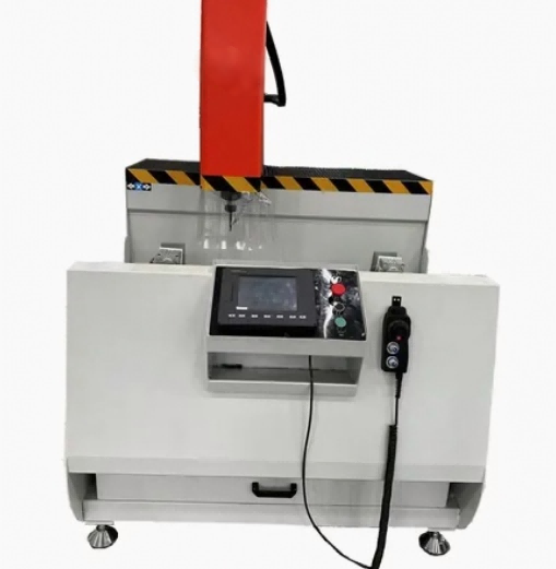 Centru de prelucrare CNC de înaltă precizie, de 800 mm, pentru profile industriale din aluminiu