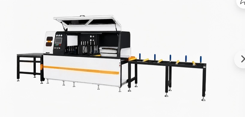 Ferăstrău circular CNC de înaltă precizie pentru profile industriale din aluminiu